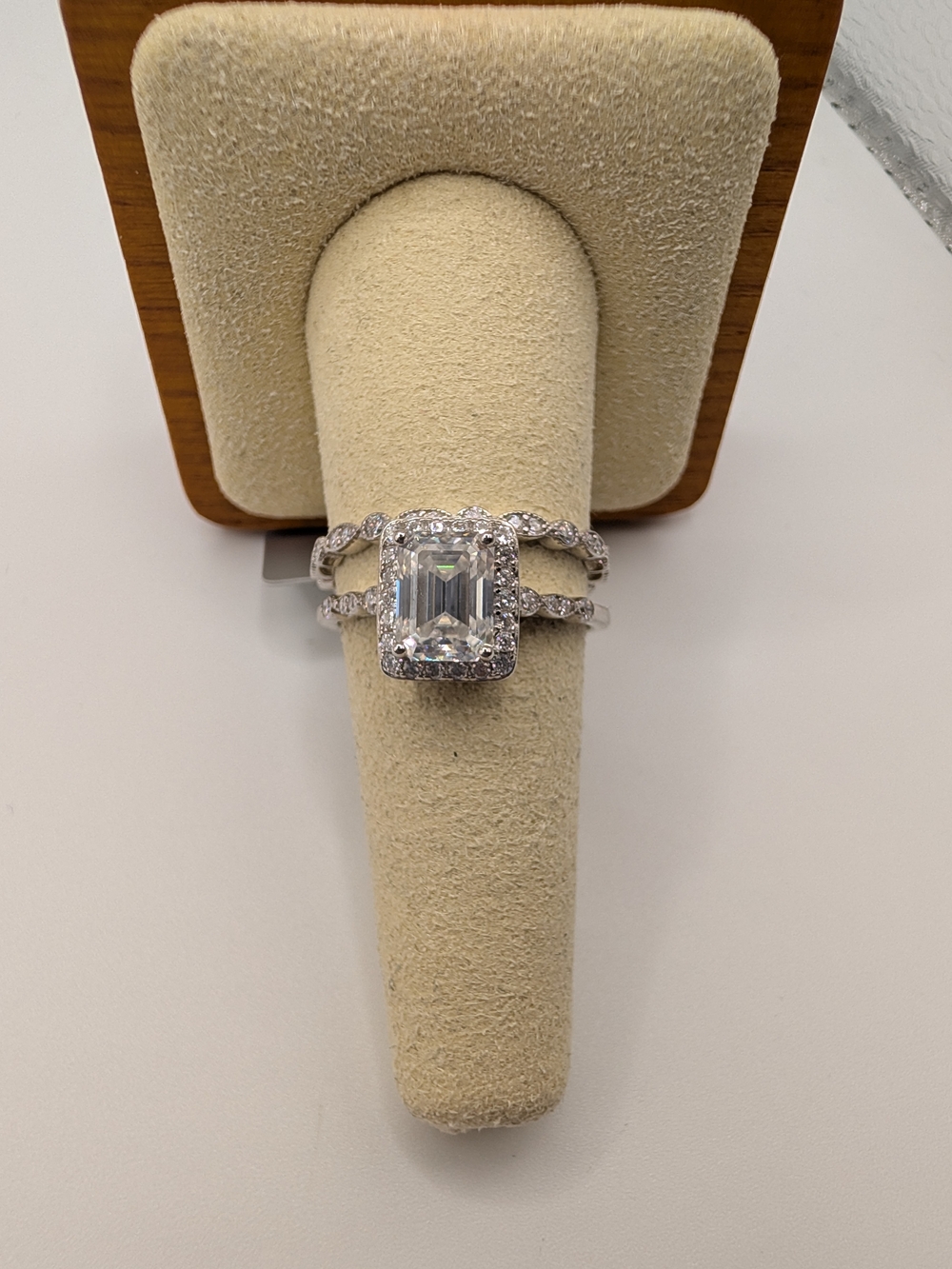 2.86 CT Emerald Cut Moissanite Ring Set S925 Silver Sz 9 NWT